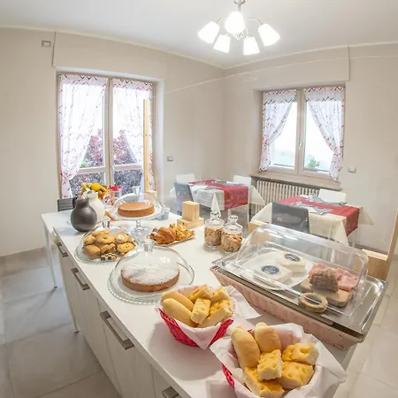 Da Laura E Aldo 3* Neive