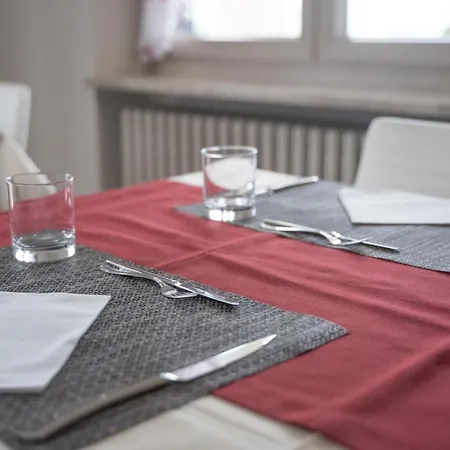 Frühstückspension Da Laura E Aldo Neive